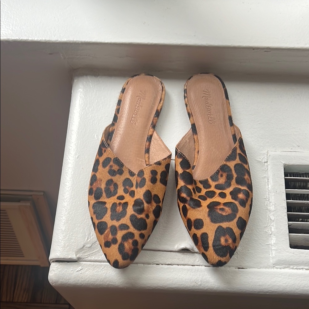 Animal Print Leopard Cheetah Mules Sz8